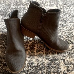 Kenzie Ankle Booties